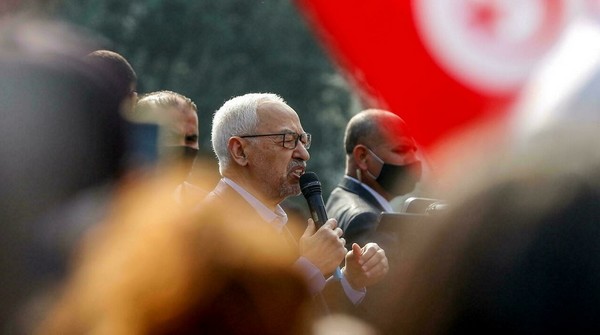 L’islamiste tunisien Rached Ghannouchi menace l’Algérie de terrorisme