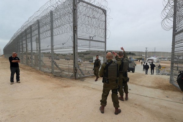 « La construction du camp de concentration israélien de Gaza est terminée »