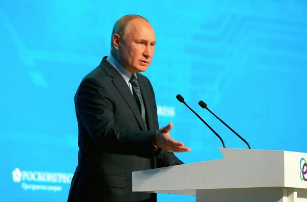 Poutine promet une réponse « toute différente » si l’Otan refuse de garantir la sécurité russe